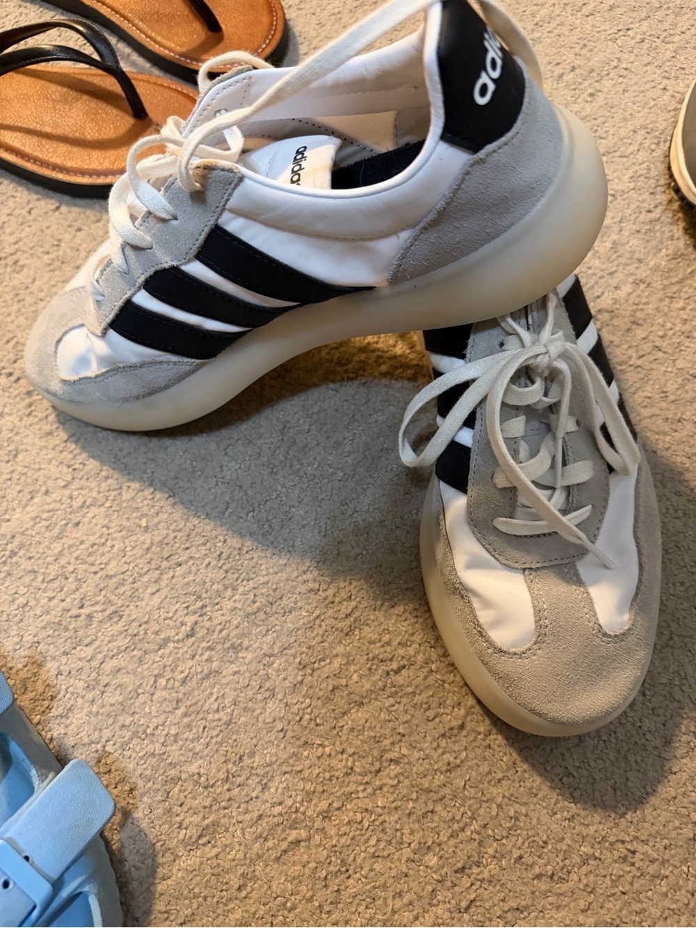 adidas White Black Suede-Trim Retro Runner Sneakers